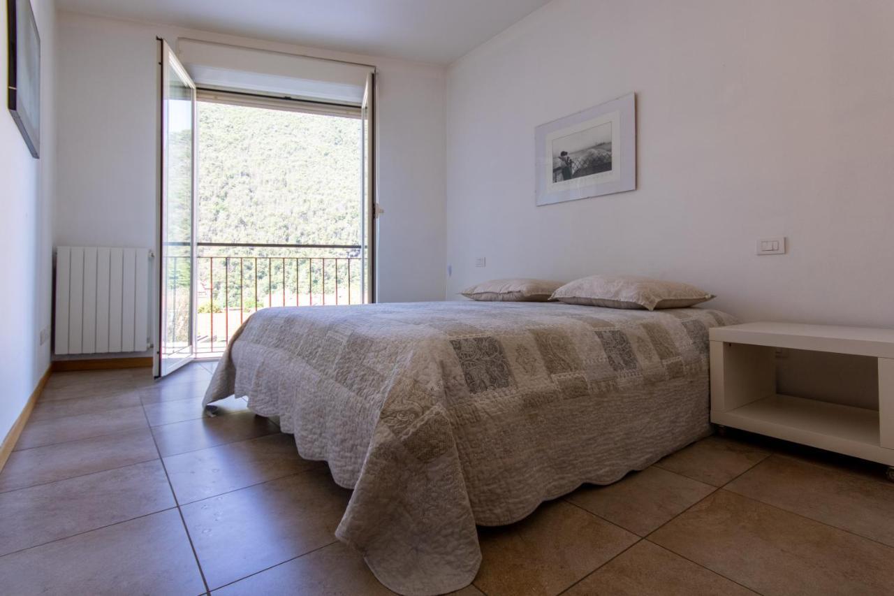 Cozy Apartment Mati Lago Maggiore Вербания Екстериор снимка